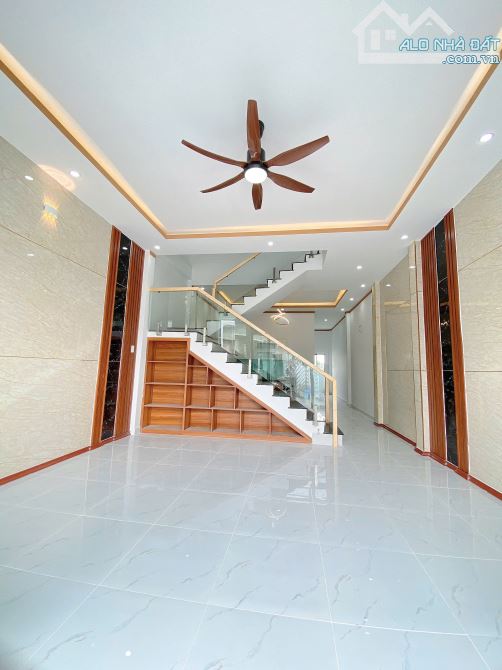 CẦN BÁN CĂN NHÀ LẦU GIÁP BỆNH VIỆN DA LIỄU TRẢNG DÀI - 1