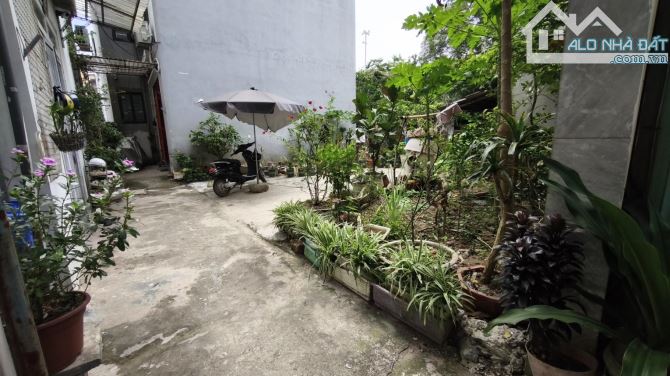 BÁN ĐẤT NGHĨA BÌNH – YÊN NGHĨA – 31M² – MẶT TIỀN RỘNG – NGÕ BA GÁC ĐỖ CỬA GIÁ 2,0X TỶ - 1