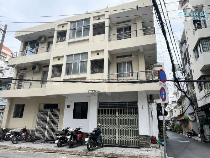 BÁN NHÀ, mặt tiền Đoàn Thị Điểm Q.Phú Nhuận. 1 trệt 2 lầu ST Dt 13 x 4.2 m.Giá 20 tỷ - 1
