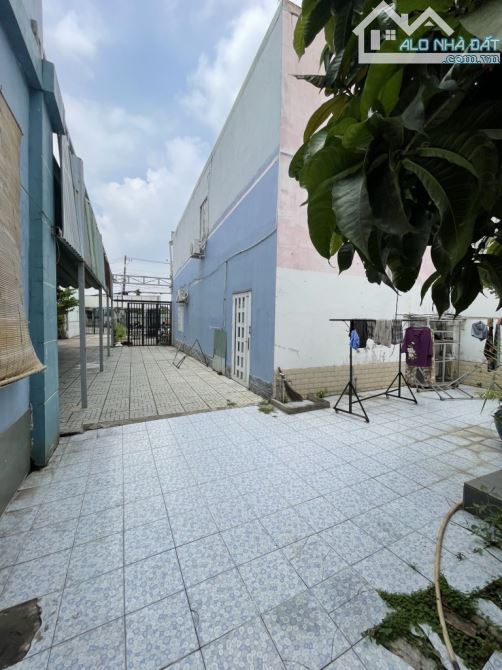 BÁN ĐẤT MT KD THẠNH XUÂN 25- DT 240m2 (8x30)- chỉ 20💰 - 1