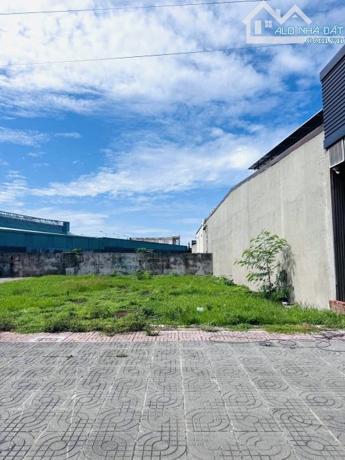 Mặt tiền đường lớn Võ Văn Kiệt xã Hoà Long,TP Bà Rịa - TDT: 103m2 bán giá : 4 tỷ 490 triệu - 1