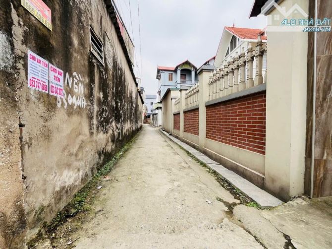 Cần bán gấp 50 m đất cực phẩm Đường yên Xuân nộn Đông Anh ô tô đỗ cửa giá rẻ hơn thị trườn - 1