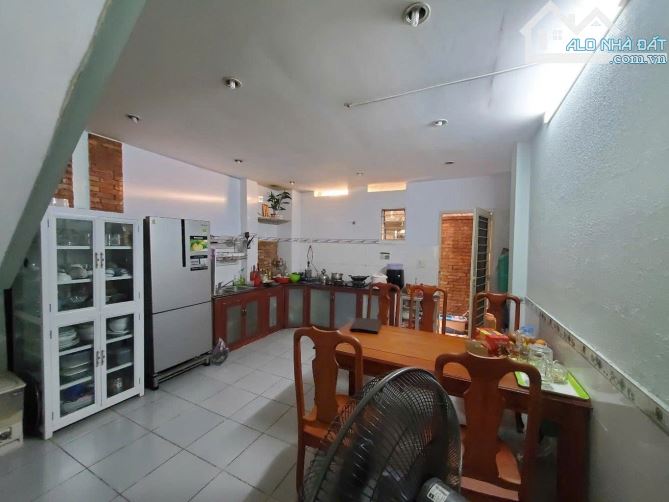 BÁN NHÀ GẦN UNG VĂN KHIÊM, ĐH HUTECH. NHÀ 43M2, SỔ VUÔNG ĐẸP. - 1