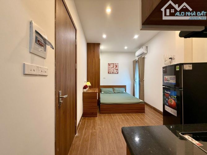 CCMN Đường Trần Cung 58m2 6 tầng 15p Khép kín 720tr/ năm - 1