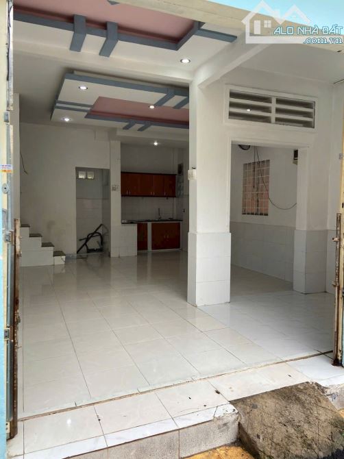 Bán nhà 1 trệt 1 lầu ngay cầu vượt Gò Dưa – gần chợ Đầu Mối Thủ Đức- giá chỉ 2.5 tỷ - 1