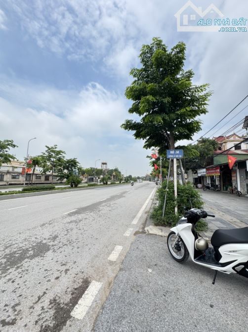 ✅✅ LÔ GÓC KINH DOANH VỈA HÈ- ĐỐI DIỆN LÀ TRƯỜNG HỌC KHU ĐẤU GIÁ- ĐƯỜNG 3 XE CONTENER TRÁNH - 1