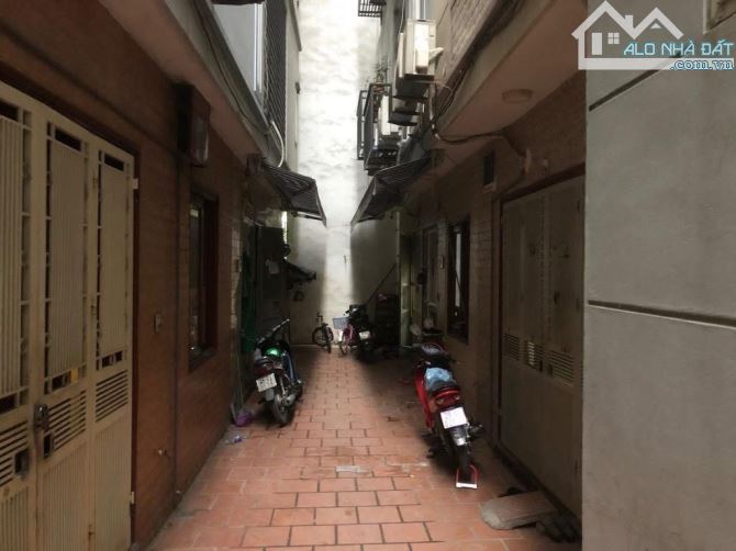 Bán nhà Lĩnh nam, 32m2 x 4 tầng, 4.95 tỷ, ở luôn, gần phố, gần ô tô, ngõ ba gác, SĐCC - 2
