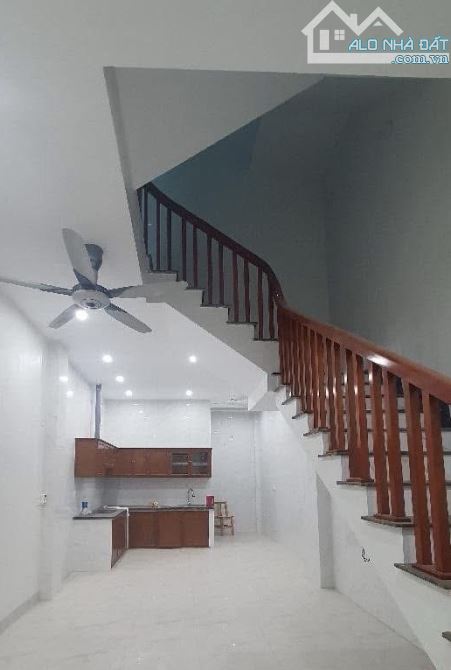 Bán nhà 4 tầng Kim Chung,Đông Anh ngay chợ,cầu Thăng Long - 2