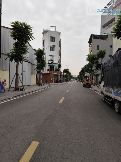 Bán đất phân lô vỉa hè ôtô tránh kinh doanh cự khối 70m², mt 6m giá 12,3 tỷ TL . - 2