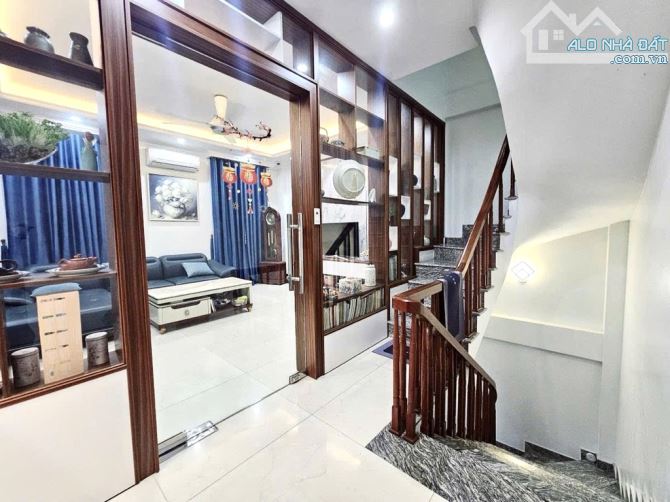 Yên Hoà - Cầu Giấy- 34m/36mT2  x 6 Tầng- Gara ô tô trong nhà- Ngõ Thông-12.5 Tỷ - 2