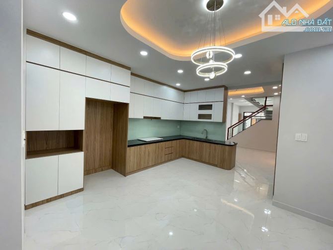 NHÀ HẺM 8M TRỊNH ĐÌNH TRỌNG 100M2 CHỈ NHỈNH 10 TỶ - 2