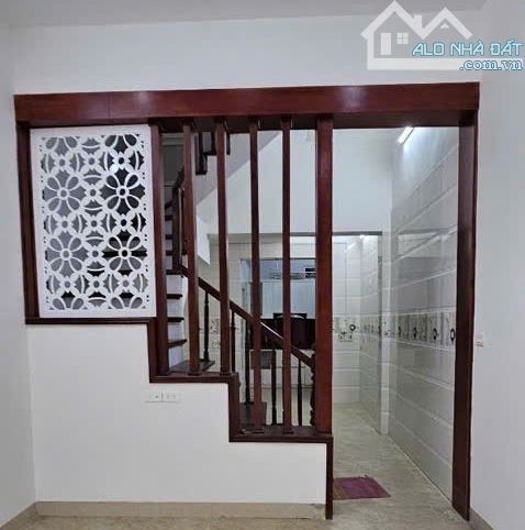 NHÀ PHÂN LÔ CÁN BỘ, PHỐ NGUYỄN TRÃI, HÀ ĐÔNG 45m2-4tầng-nhỉnh 8tỷ, NHÀ ĐẸP-10m RA PHỐ - 2
