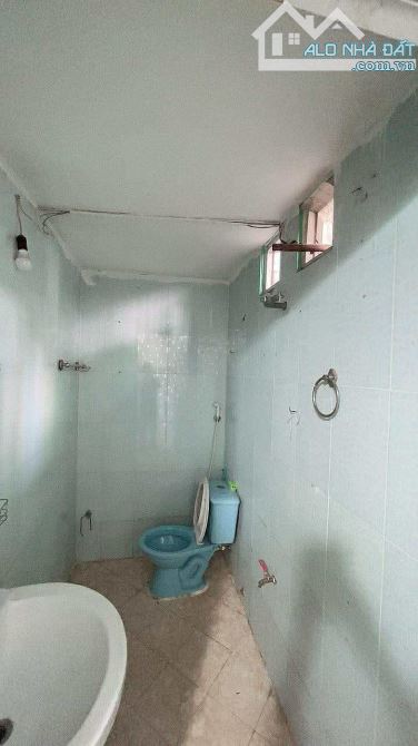 Bán gấp nhà 60m2. Trần Thị Trọng( Cống lỡ). P15. Tân Bình - 2