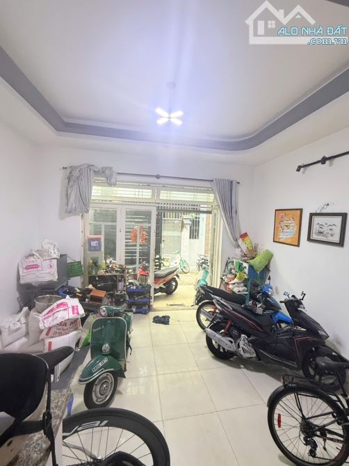 TRUNG TÂM P11 PHÚ NHUẬN, SD 68M2 NGANG ĐẸP HƠN 5M - 4 TẦNG - 6PN, NỞ HẬU TÀI LỘC GIÁ TL - 2