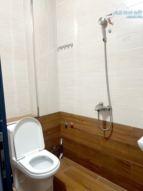 Nhà Mới 1 Lầu 4x15m Đường Huỳnh Thị Hai P.Tân Chánh Hiệp Quận 12 Giá 10tr/th Cọc 2th - 2