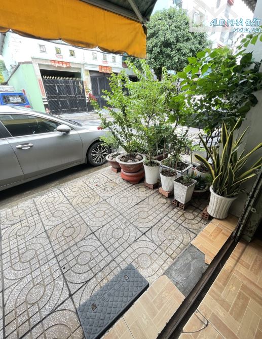 Bán nhà mặt tiền Lê Sao, ngang 6m, 96m2,4 tầng chỉ 8.5 tỷ - 2