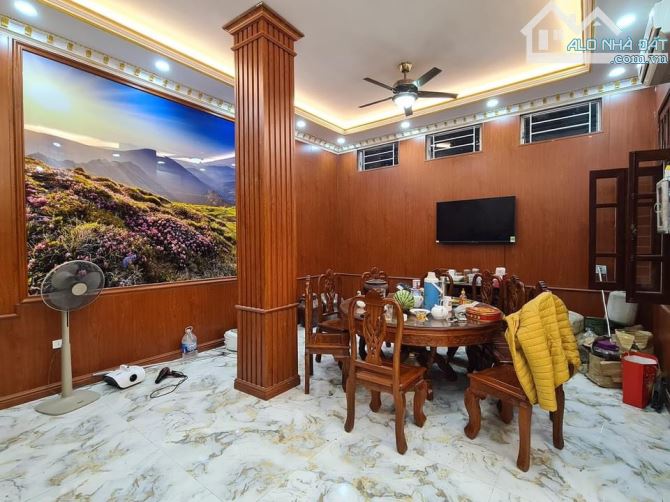 Mặt phố Nguyễn Thị Định , Nguyễn Thị Thập - cầu Giấy , dt 215m2 mặt tiền 12m , giá 120 tỷ - 2