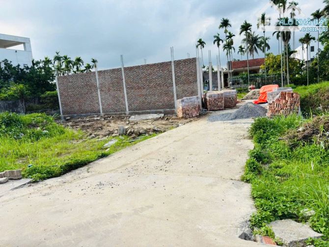 Chào bán 1 lô tại Phường Trần Hưng Đạo (Đông Sơn cũ) ngõ oto dân cư đông đúc - 2