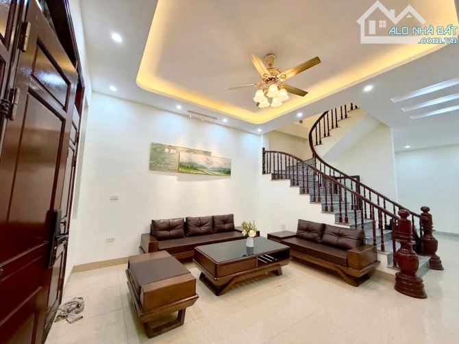 CHUYỂN VÀO NAM, BÁN GẤP NHÀ BA ĐÌNH- PHAN KẾ BÍNH-LINH LANG-ĐÀO TẤN- GIẢM 200TR- 8.35 TỶ - 2