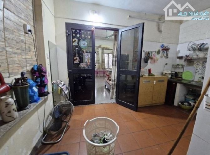 LƯƠNG YÊN , 49M², NGÕ RỘNG , 1 NHÀ RA PHỐ , KINH DOANH TỐT, MẶT TIỀN 4,1M , 13,3 TỶ - 2