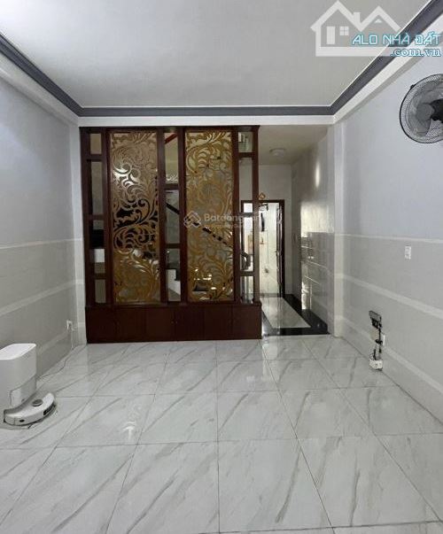 Chỉ còn 1 căn duy nhất (5m x 17m)10.5 ty đường 16m bình phú 2 p10 quận 6 - 2