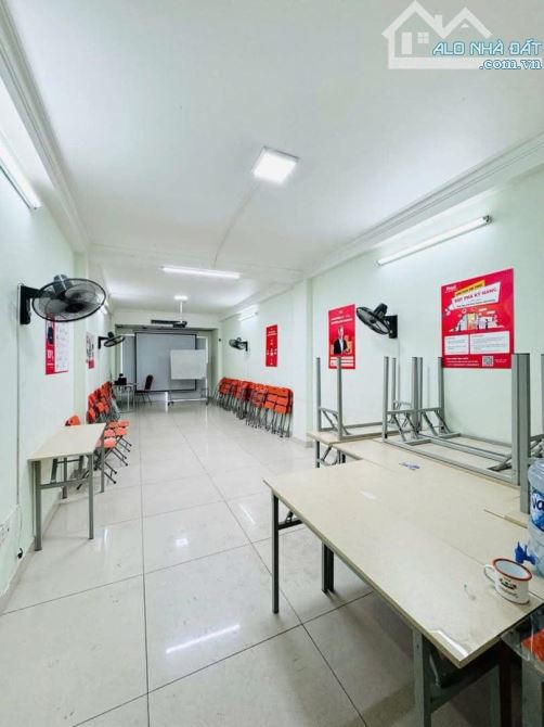 Bán nhà mặt phố Bạch Mai, Hai Bà Trưng tiện kinh doanh 7 tầng 113m2 giá 61 tỷ