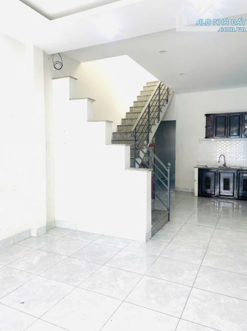 NHÀ KIÊNG CỐ VĨNH THẠNH GIÁ RẺ CÒN MỚI NGAY ĐÈN XANH ĐỔ, GẦN CHỢ, TRƯƠNG HỌC, SẴN SỔ - 2