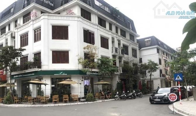 BÁN NHÀ RIÊNG ĐƯỜNG NGUYỄN TUÂN THANH XUÂN - PHÂN LÔ OTO TRÁNH 150M2 X 5 TẦNG MT 7.2m - 2