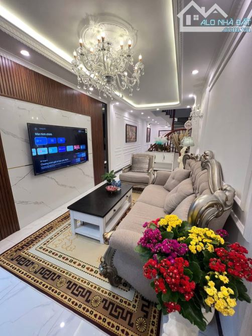 ĐỘC NHẤT 5 TẦNG BÁN NHÀ THỤY PHƯƠNG GẦN 50 MÉT VUÔNG, CHỈ NHỈNH 6 TỶ - 2
