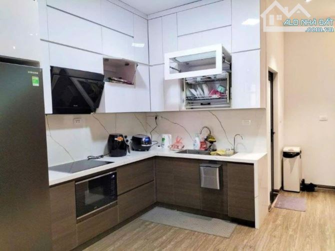 Bán nhà phân lô Cầu Diễn, 55m2 5 tầng, hoàn thiện xịn sò, không quy hoạch - 2