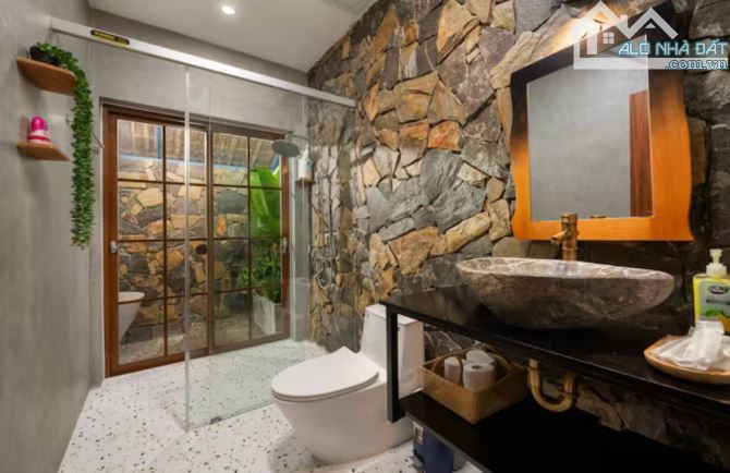 BÁN VILLA VIEW BIỂN – TỰA NÚI GẦN BÁN ĐẢO SƠN TRÀ - 300m2 - giá 29,2 tỷ - 2