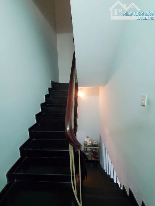 BÁN NHÀ GẦN UNG VĂN KHIÊM, ĐH HUTECH. NHÀ 43M2, SỔ VUÔNG ĐẸP. - 2