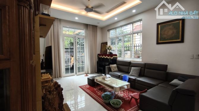 Phân lô vỉa hè tại NGỌC THỤY - 80m 4tầng MT 8,5m vuông vắn -  giá tốt - 2