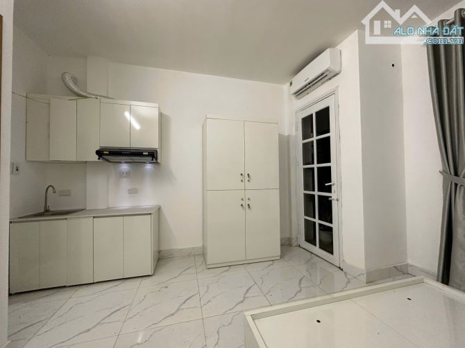 Bán CCMN 8 phòng full Nguyễn Hoàng Nam Từ Liêm Sổ 50m 5 tầng MT4m2 Giá 10 tỷ Dthu500tr/năm - 3