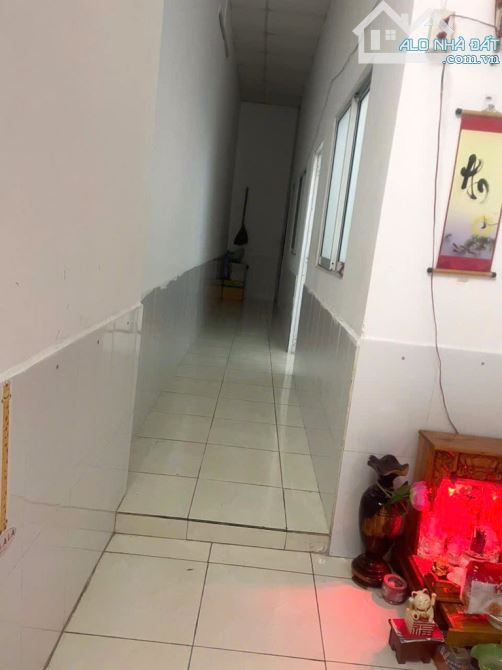 Cần Bán Gấp Nhà gần Vạn Phúc City, Rẻ Hơn TT 15%, Hẻm 8m, 79m² Vuông Vức, Giá Ngộp Chỉ 6 - 3