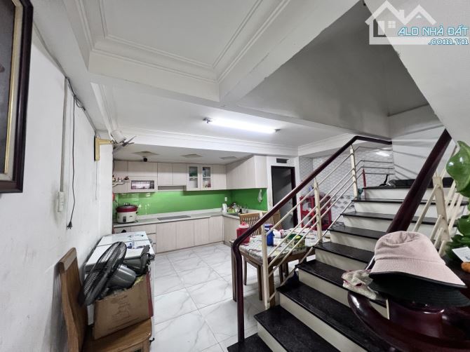 QUÁ NGON. Mặt Tiền 5.8m x19m 4 tầng Trần Văn Quang, Tân Bình. Giá 12.5 tỷ - 3