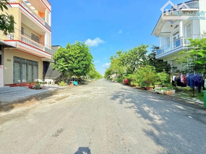 Bán cặp nền 160 m2 đường D14 khu Hồng Loan - 3