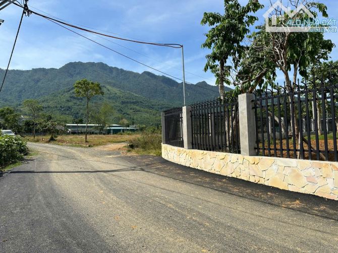 ĐẤT ĐẦU TƯ SINH LỜI TÂM ĐIỂM NGHỈ DƯỠNG TẠI TIẾN XUÂN, THẠCH THẤT, HÀ NỘI DIỆN TÍCH 3141M2 - 3
