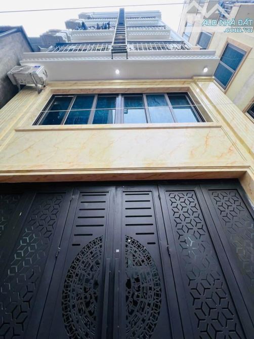 TÒA CCMN NGÕ TRẦN CUNG – DT64M – GIÁ 18.8 TỶ - LÔ GÓC – 30M RA PHỐ - DÒNG TIỀN CAO - 3