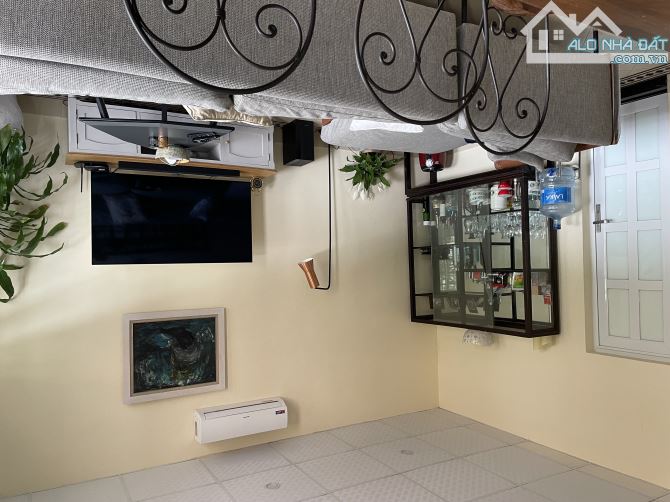 Hoàng Cầu, Đống Đa 115m2, MT 6m, Vỉa hè, Ô tô, KD, 2 thoáng, nhỉnh 33 tỷ. - 3