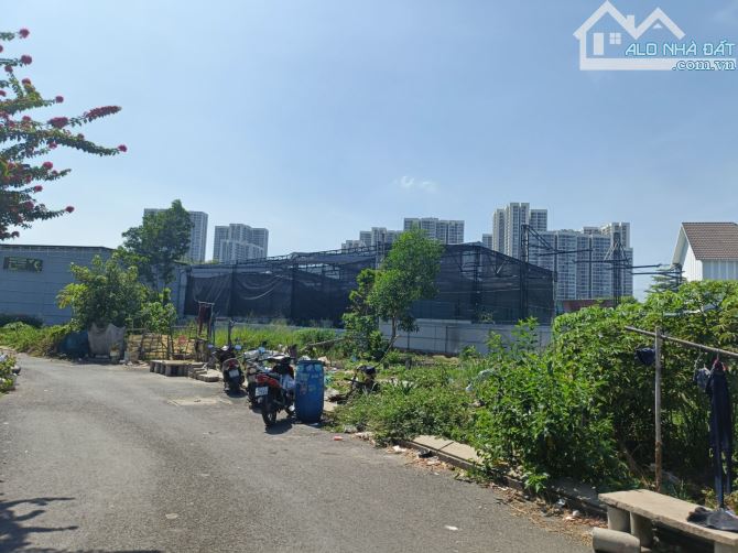 Q9, ĐẤT NỀN THỔ CƯ HẺM 6M ĐƯỜNG NGUYỄN XIỂN, SÁT VINHOMES - 75M2 - GIÁ NHỈNH 3 TỶ - 3