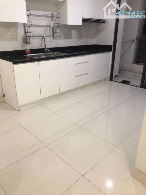 Gấp! Cho thuê căn hộ  Golden Land 275 Nguyễn Trãi 100m2, 2 ngủ, 2 wc giá 13 triệu/th - 3