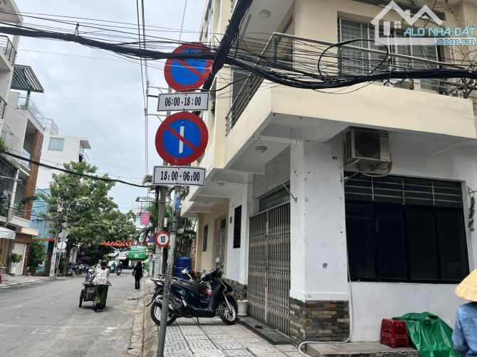 BÁN NHÀ, mặt tiền Đoàn Thị Điểm Q.Phú Nhuận. 1 trệt 2 lầu ST Dt 13 x 4.2 m.Giá 20 tỷ - 3