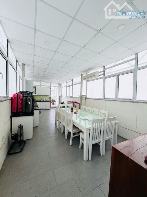 Bán nhà mặt phố Bạch Mai, Hai Bà Trưng tiện kinh doanh 7 tầng 113m2 giá 61 tỷ