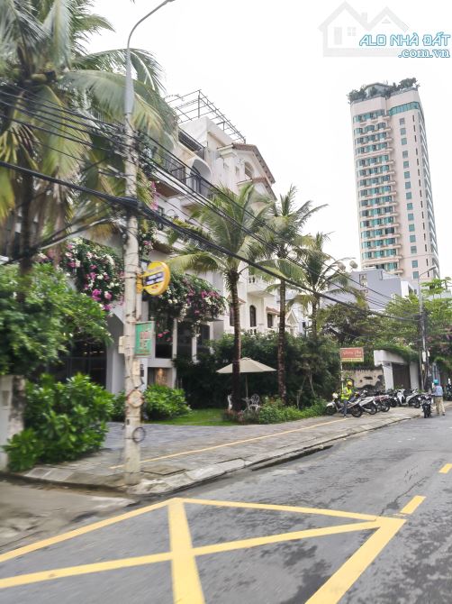 Đất biển Mỹ Khê 8 vài bước ra biển, vị trí xây ở, homestay giá nhỉnh 7ty - 3