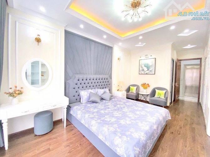 Bán nhà ngõ 102 Trần Phú Mỗ Lao, Phân lô ô tô kinh doanh, gần phố, V trí trung tâm 55m2*4T - 3