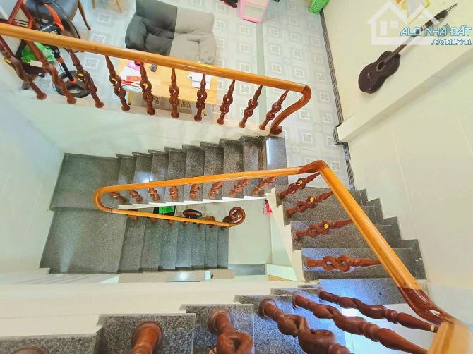 🔥[BÁN GẤP] nhà 3 tầng Kiệt Oto ngay Trần Cao Vân – DT 86m2, VÀO Ở NGAY, chỉ 3 tỷx - 3