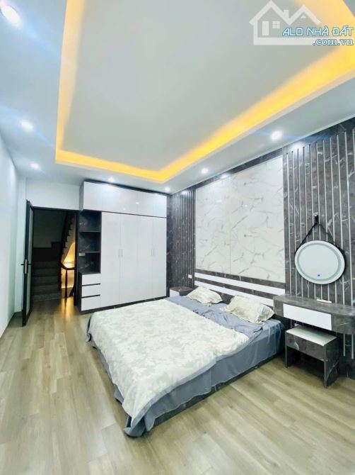 Nhà đẹp Tây Mỗ 5 Tầng, 3 ngủ, 4 wc, đầy đủ nội thất, sân để xe, ô tô đỗ giá 5.2 tỷ - 3