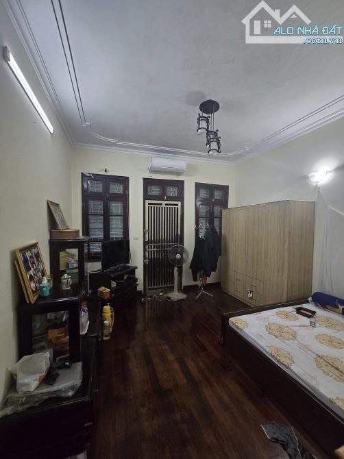 bán nhà ngõ ô tô tránh Nghĩa Đô Cầu Giấy. Sổ A4 76m, 4 tầng MT5m Giá 30 tỷ Đầu tư cực đpj - 4