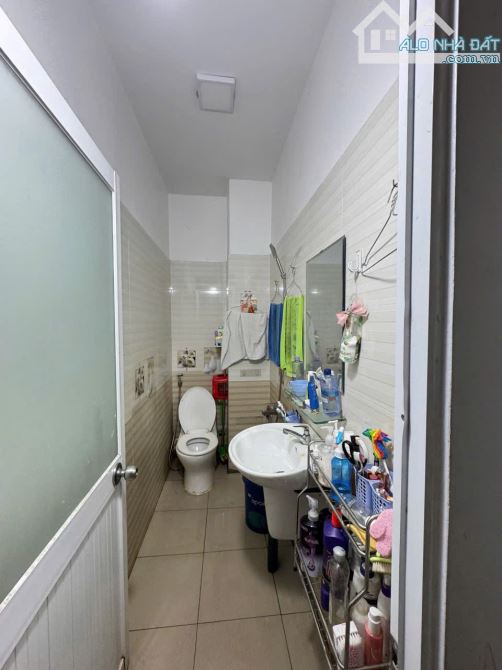 Nhà bán; đường Mã Lò.Q bình Tân. DTSD 48m2. 4 tầng. Giá 5,45 tỷ - 4